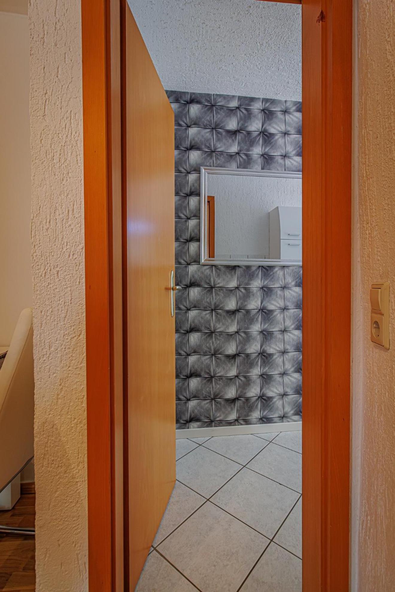 Wohnen Ueber Einem Mediterranen Restaurant,Apartment 2 Oder 3 لبسيا المظهر الخارجي الصورة