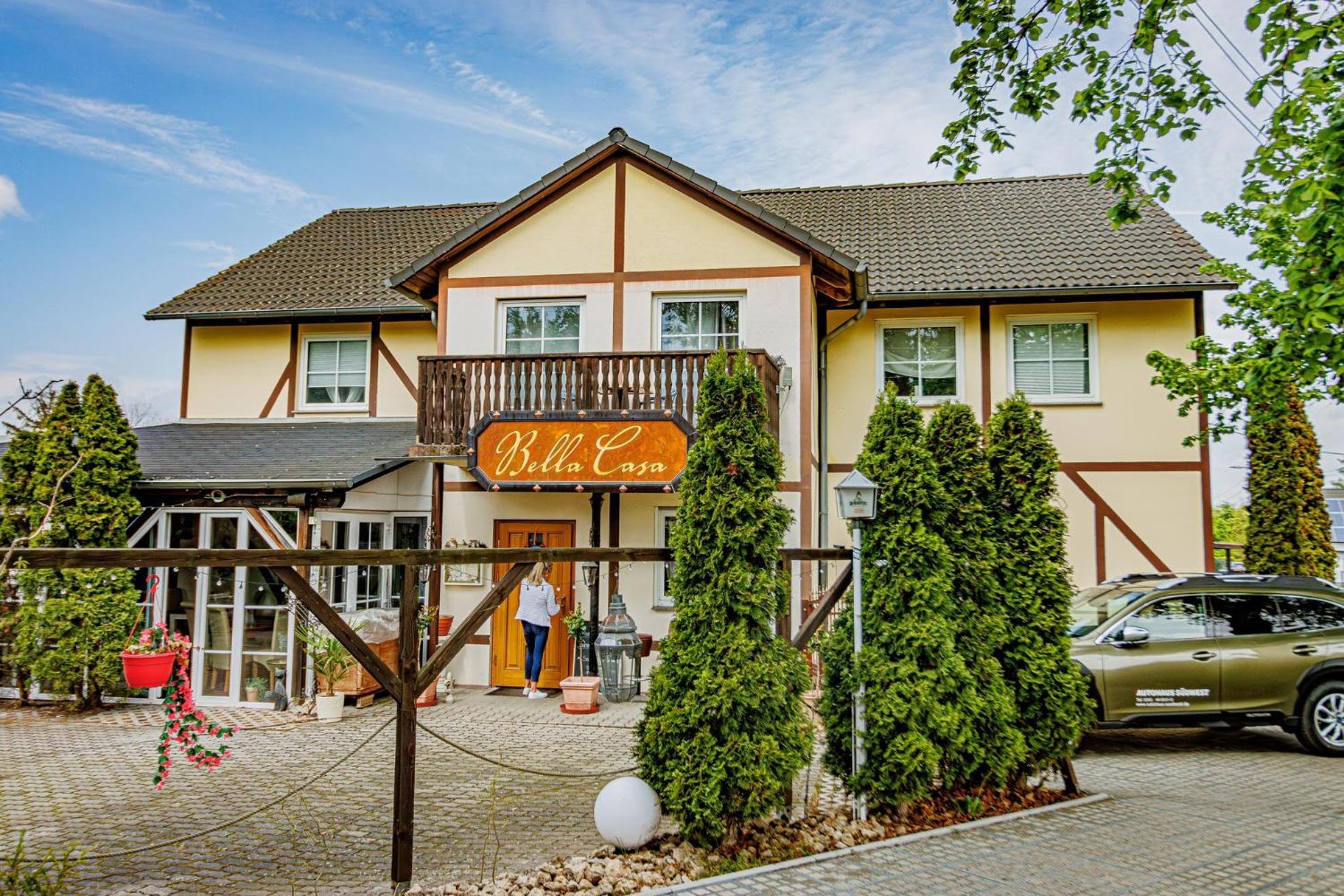 Wohnen Ueber Einem Mediterranen Restaurant,Apartment 2 Oder 3 لبسيا المظهر الخارجي الصورة